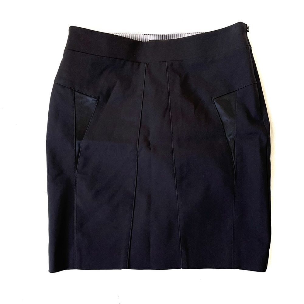 BEBE Skirt Size 00 black